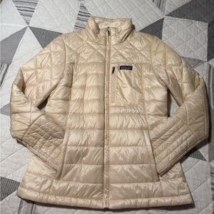 Patagonia jacket size Medium